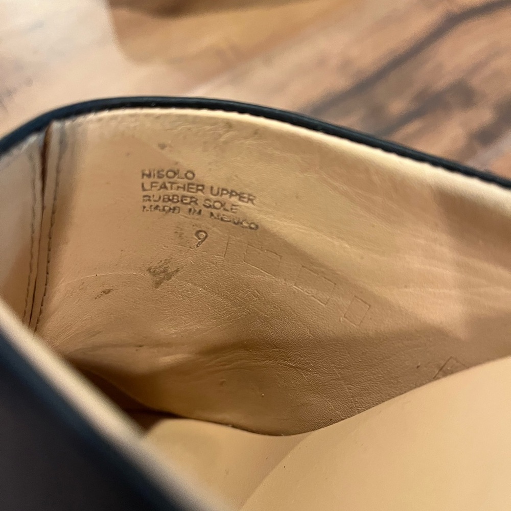 Nisolo Black Leather Clog Mules - Picture 11 of 11